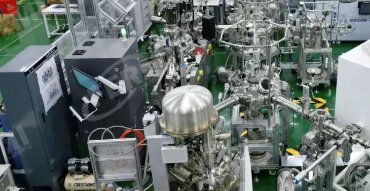 Harbin Institute of Technology's ultra-high vacuum transmission interconnection and in-situ analysis system successfully completed expert acceptance review and was successfully delivered to users